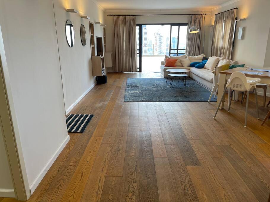 Beautiful Penthouse W/Amazing View, Prime Location Apartment Рамат Ган Екстериор снимка