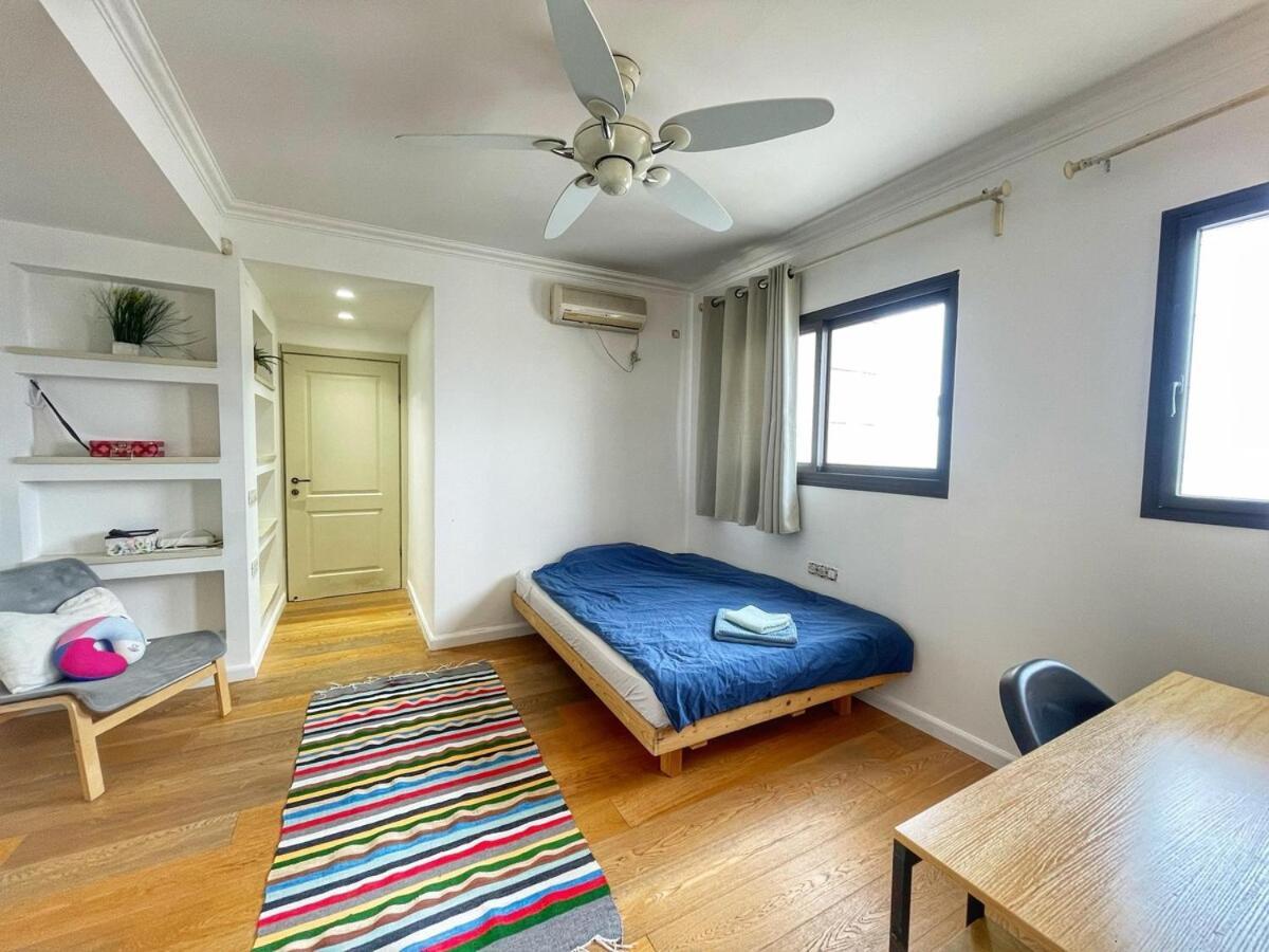 Beautiful Penthouse W/Amazing View, Prime Location Apartment Рамат Ган Екстериор снимка