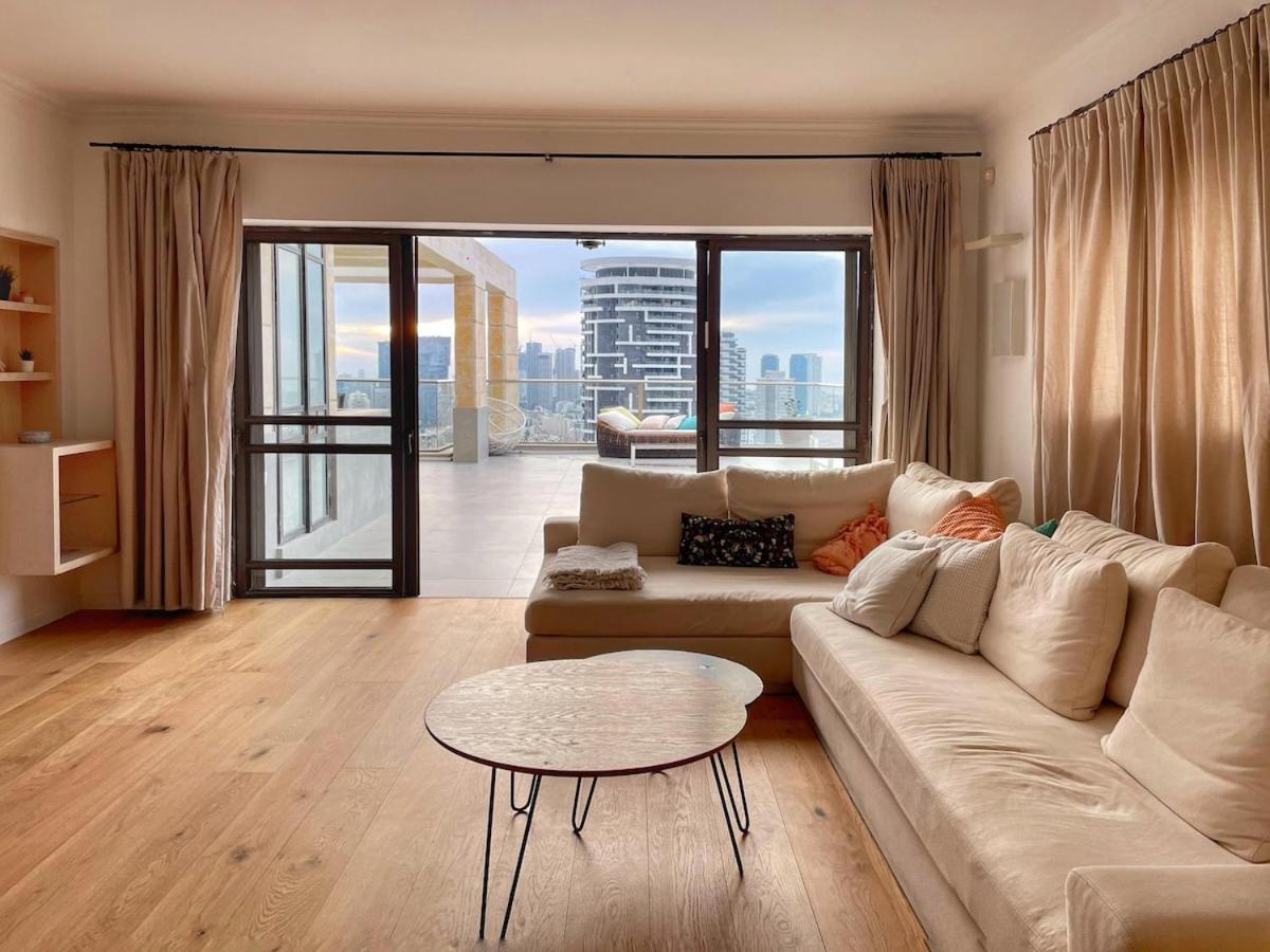 Beautiful Penthouse W/Amazing View, Prime Location Apartment Рамат Ган Екстериор снимка